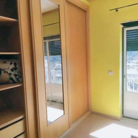Comfortable With Mountain View 90 M² Fireplace Apartment