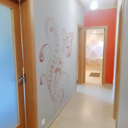 Comfortable With Mountain View - 90 M² - Fireplace Lägenhet